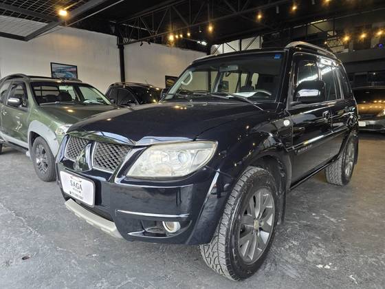 MITSUBISHI PAJERO TR4 2.0 4X4 16V 140CV FLEX 4P AUTOMÁTICO MITSUBISHI PAJERO TR4 2.0 4X4 16V 140CV FLEX 4P AUTOMÁTICO